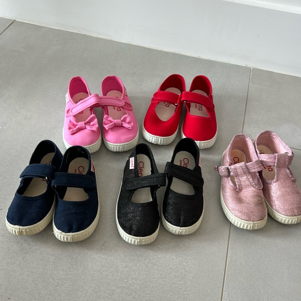 Cienta girls shoes size 24 / 25